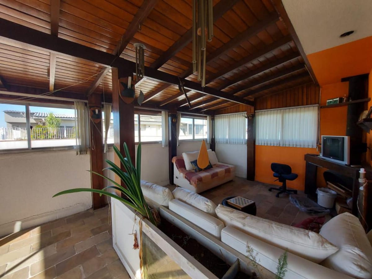 Duplex à venda em Novo Hamburgo, Ideal - Churrasqueira, Terraço e Varanda